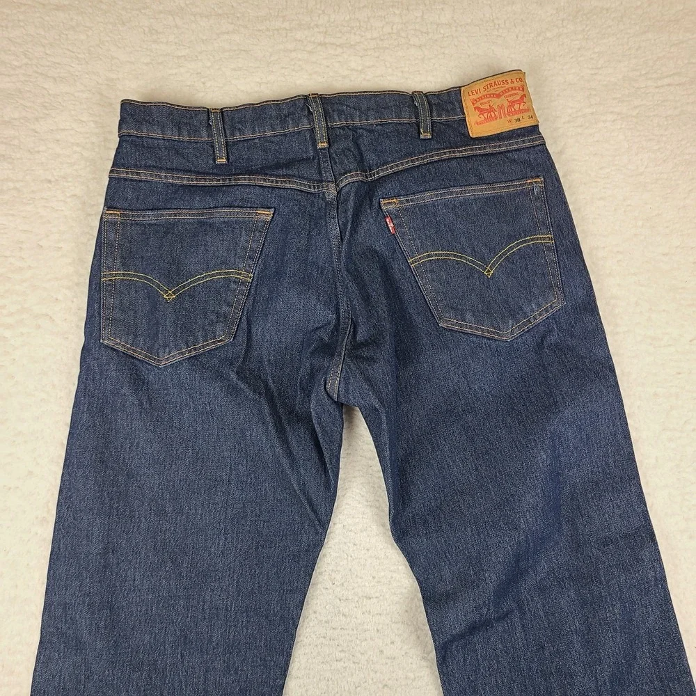 Levi's Jeans Mens 38x34 Blue Straight Leg Western Fit Dark Wash 37681‎ Denim
